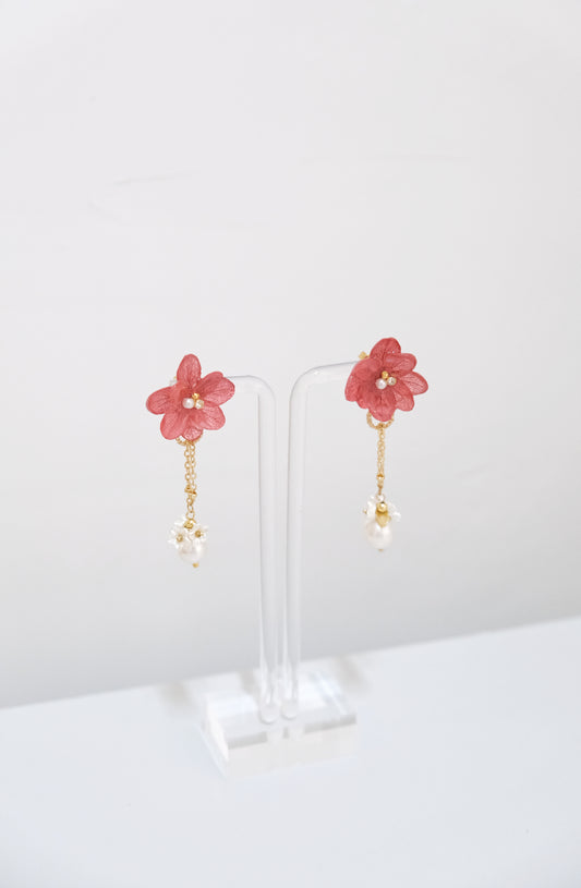 Preserved Hydrangeas x Freshwater pearls Earrings