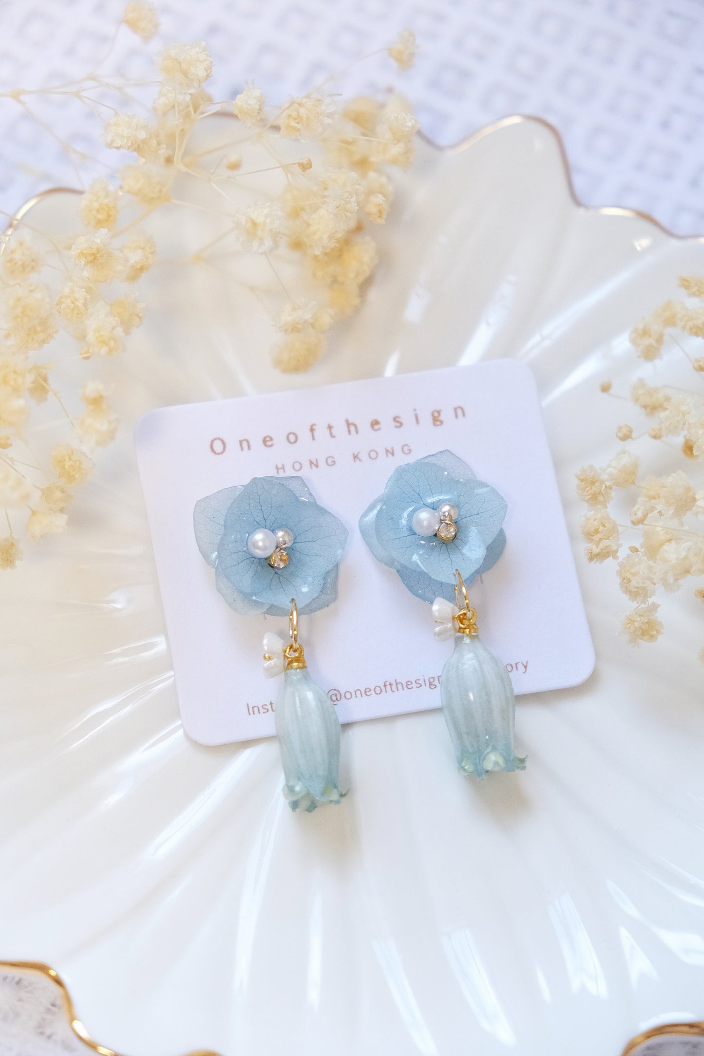 Preserved hydrangea x Campanula Earring