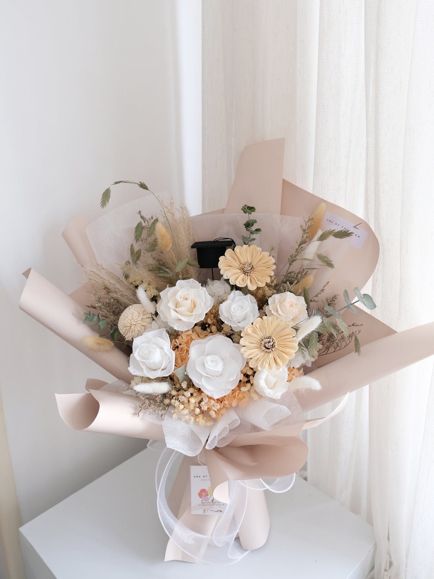 永生花x索拉花花束 - 米色x白色 | Preserved Flower x Sola Flower Bouquet - Beige x White