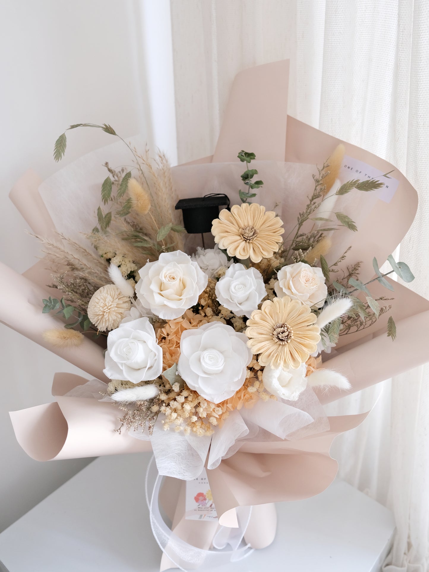 永生花x索拉花花束 - 米色x白色 | Preserved Flower x Sola Flower Bouquet - Beige x White